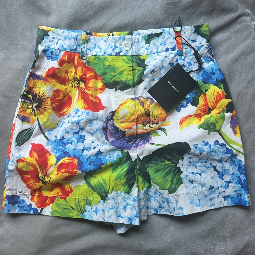 Dolce & Gabbana Floral Cotton Shorts